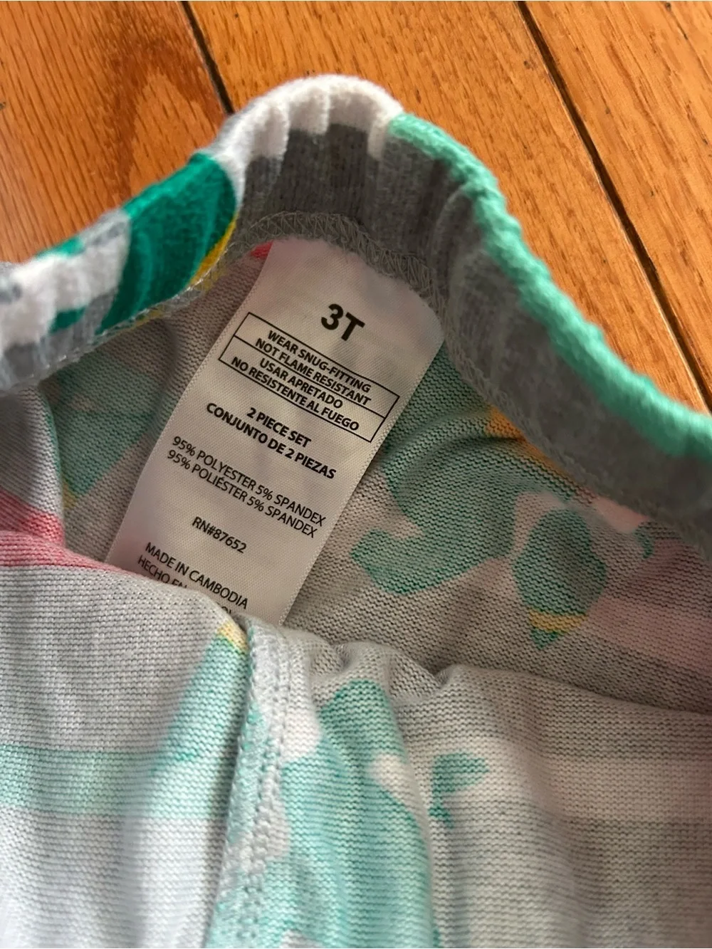 5/$20 Elf Pajama Pants size 3T